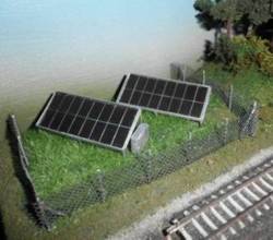 Photovoltaikanlagen, wie sie auch mit Leistungen von vielen Megawatt hier
zu finden sind.